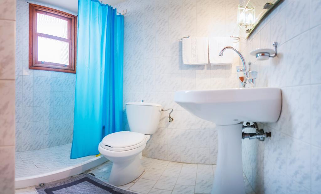 Yiannis Ηotel Foiníkion Eksteriør bilde