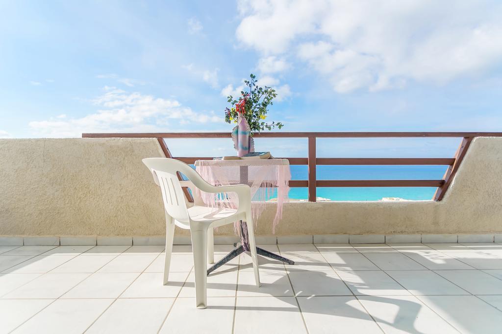 Yiannis Ηotel Foiníkion Eksteriør bilde