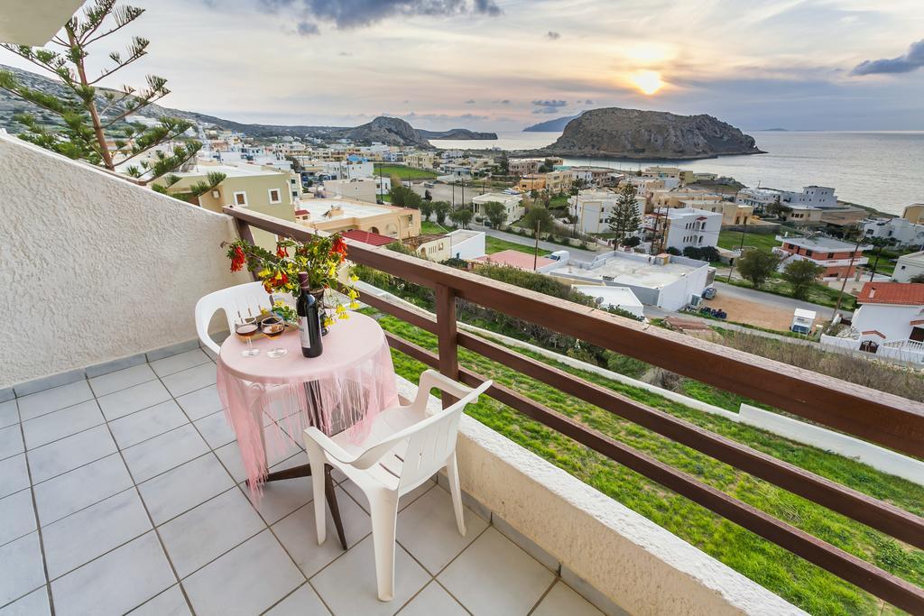 Yiannis Ηotel Foiníkion Eksteriør bilde
